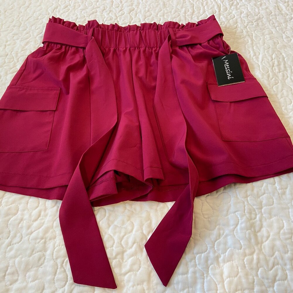 Messini Women’s NWT Magenta Pull-On Shorts Size M Lounge Casual Summer